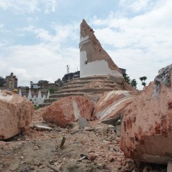 history_2015_erdbeben_2