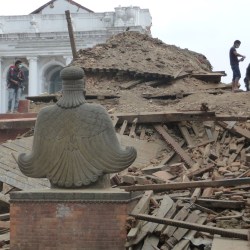 history_2015_erdbeben_8