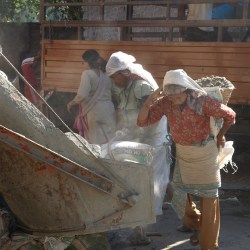 history_2015_hilfe_39